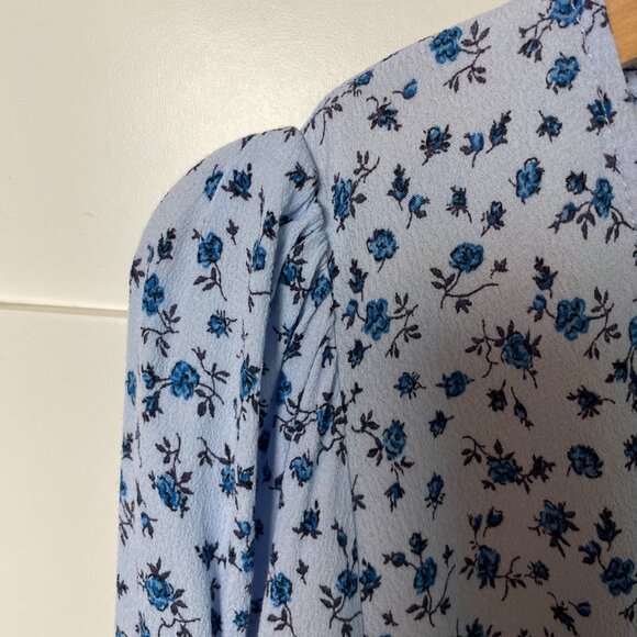 Wild Fable Target Light Blue Floral A-Line Faux Wrap Dress Size Medium - Picture 9 of 11